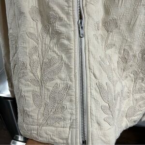 NWOT Abercrombie Embroidered Jacket